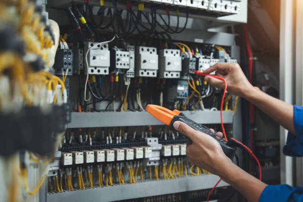 Best Circuit Breaker Repair  in Mounds, OK